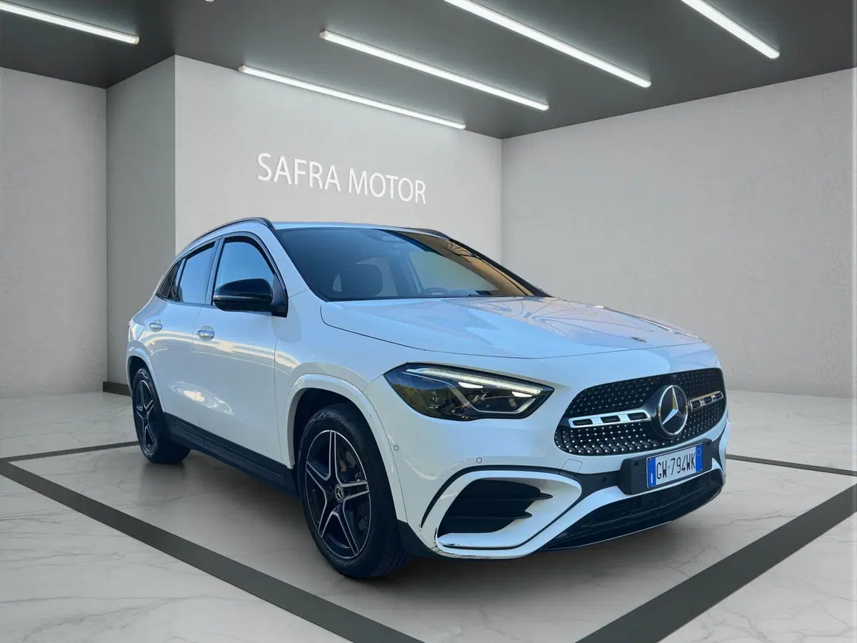 Mercedes-Benz GLA SUV usata a Cosenza (8)