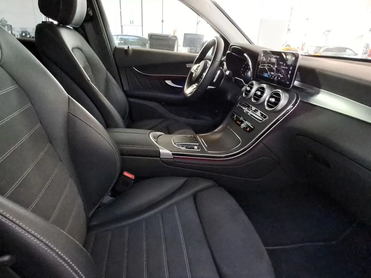 Mercedes-Benz GLC SUV usata a Rimini (9)
