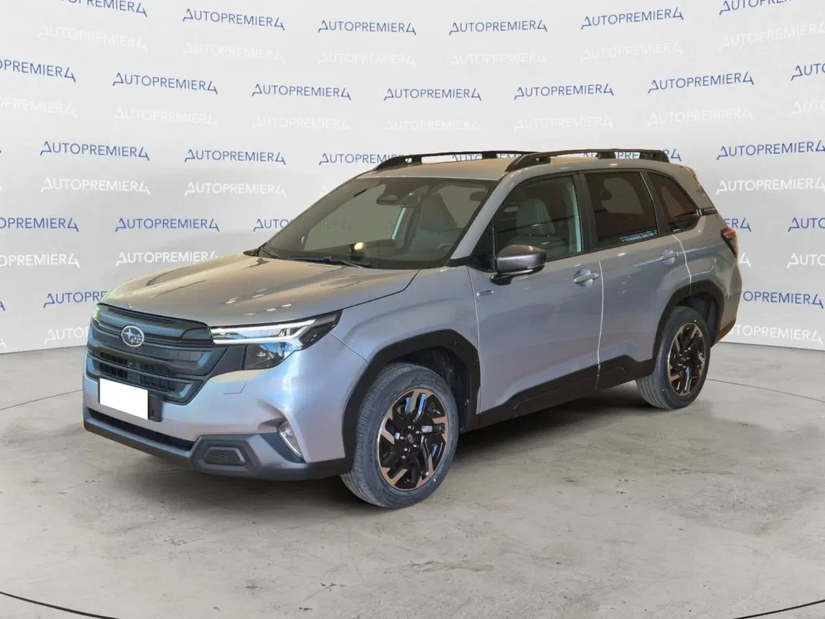 Subaru Forester nuova a Como