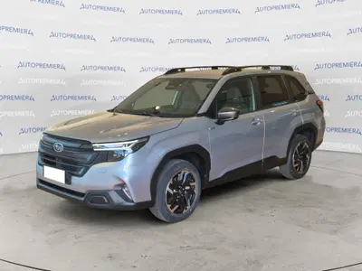 Subaru Forester 2.0i e-boxer Style lineartronic nuova a Como