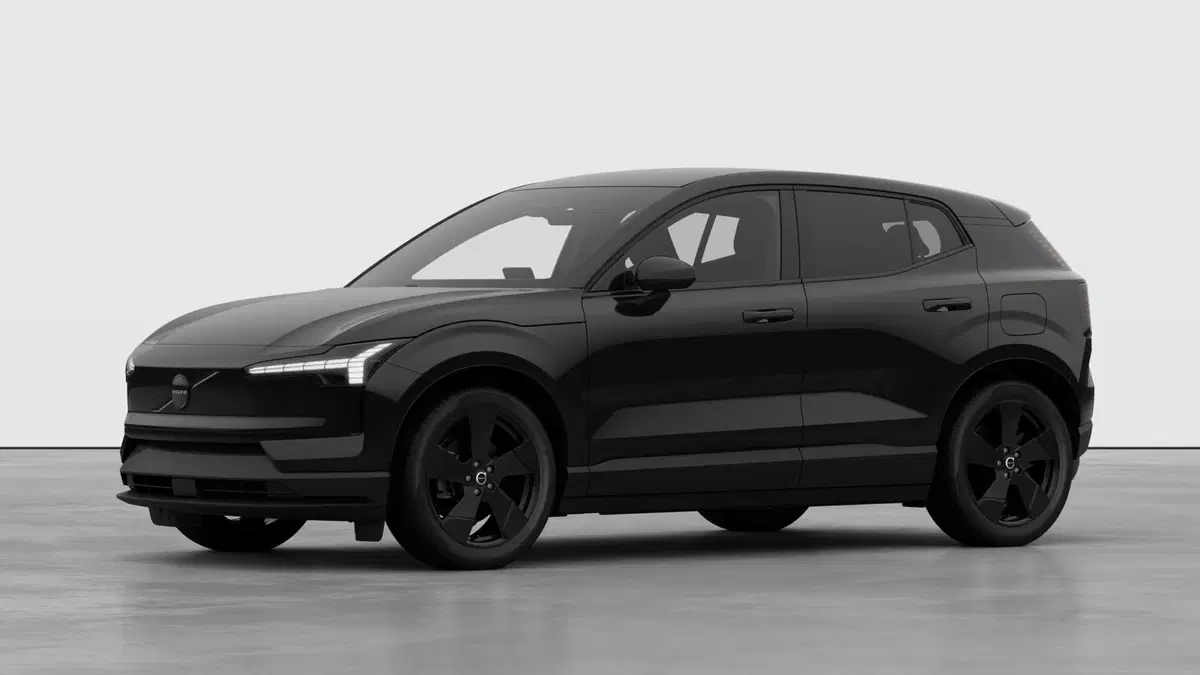 Volvo EX30 nuova a Como