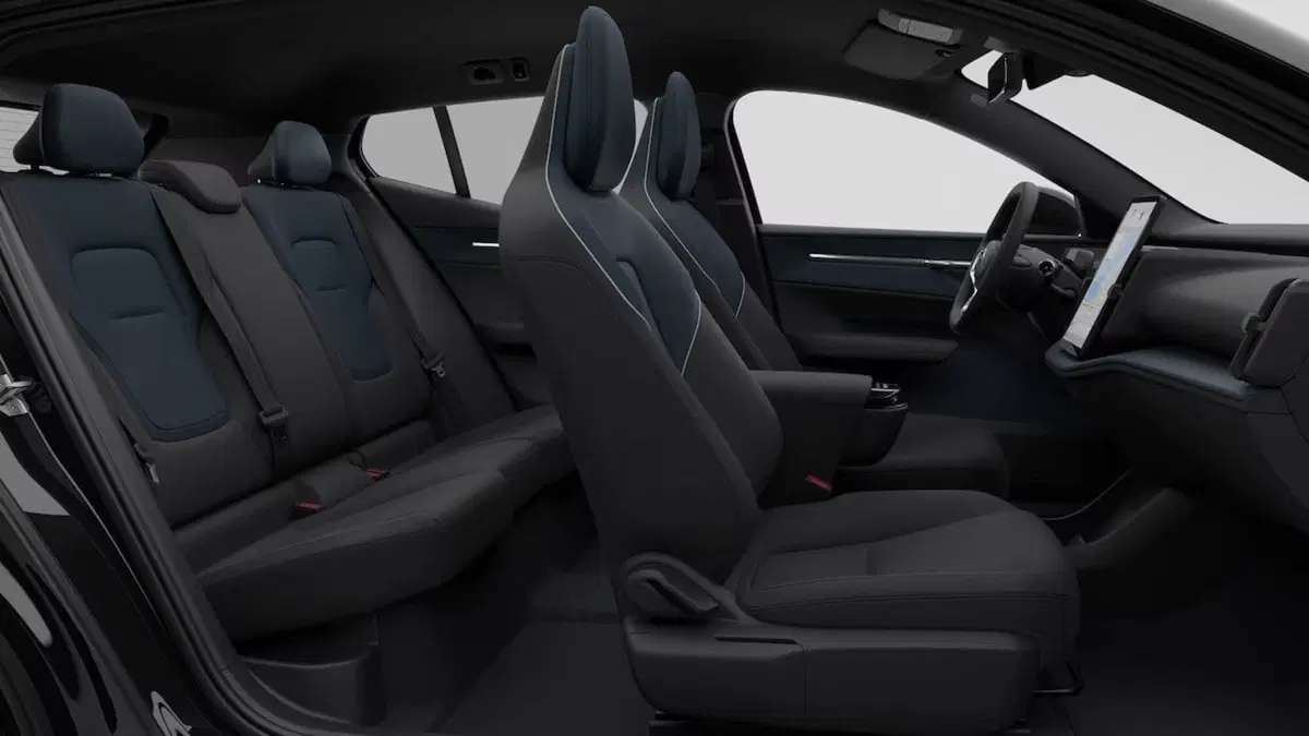 Volvo EX30 nuova a Como (5)