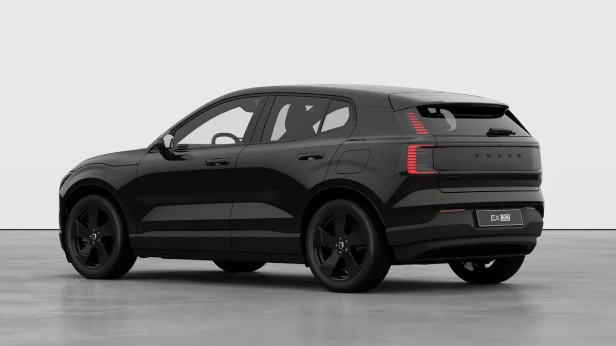 Volvo EX30 nuova a Como (9)