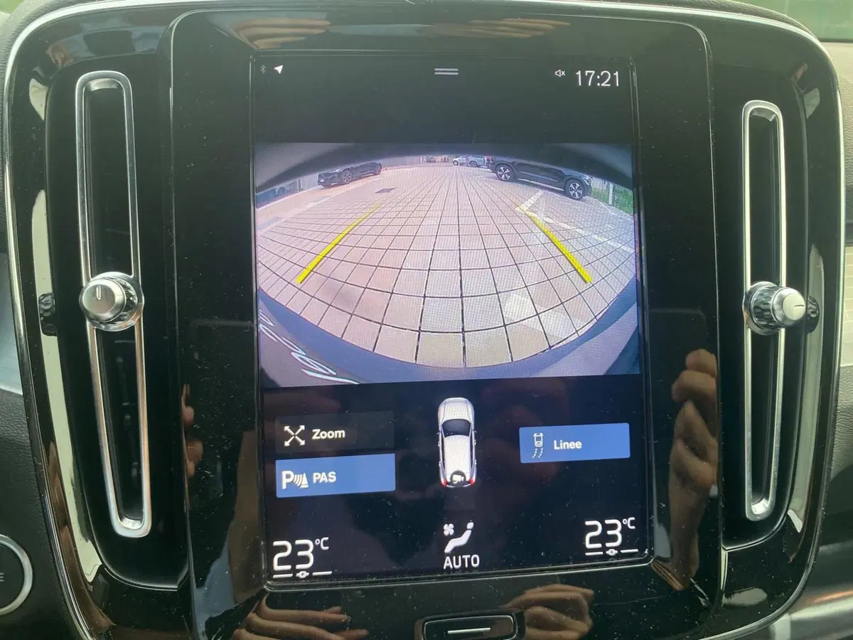 Volvo XC40 usata a Como (7)