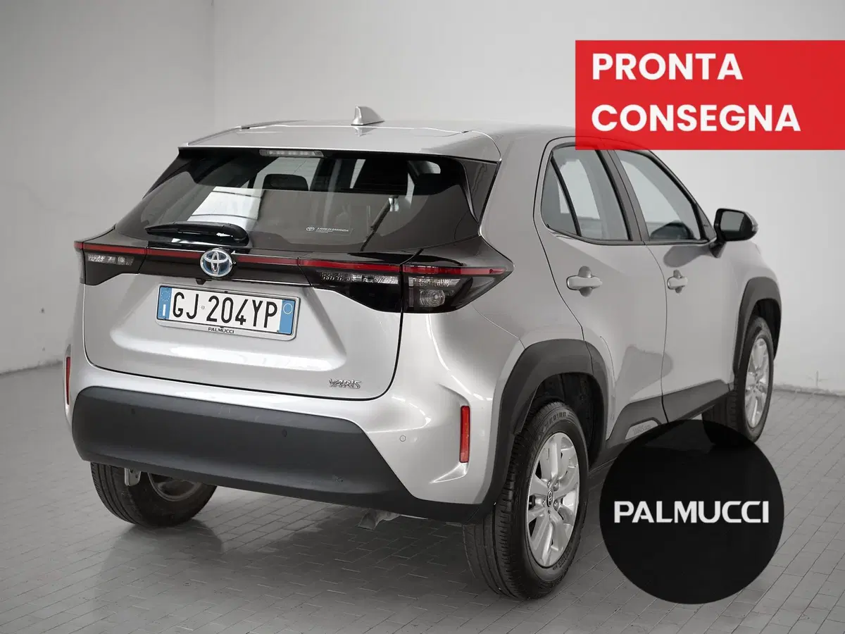 Toyota Yaris Cross usata a Prato (3)