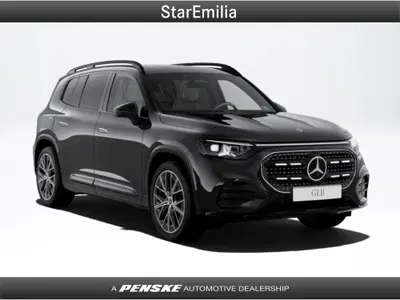 Mercedes-Benz GLB 200 AMG Line Premium auto 7p.ti nuova a Casalecchio di Reno
