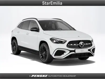 Mercedes-Benz GLA SUV 180 AMG Line Extra auto nuova a Casalecchio di Reno