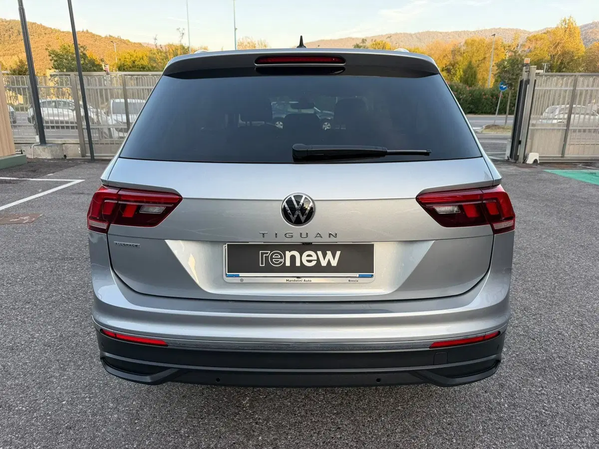 Volkswagen Tiguan usata a Brescia (5)