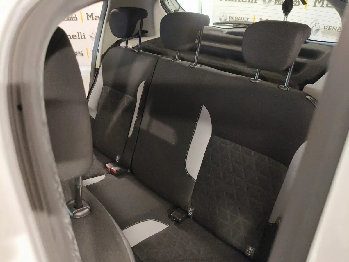 Dacia Sandero usata a Brescia (12)