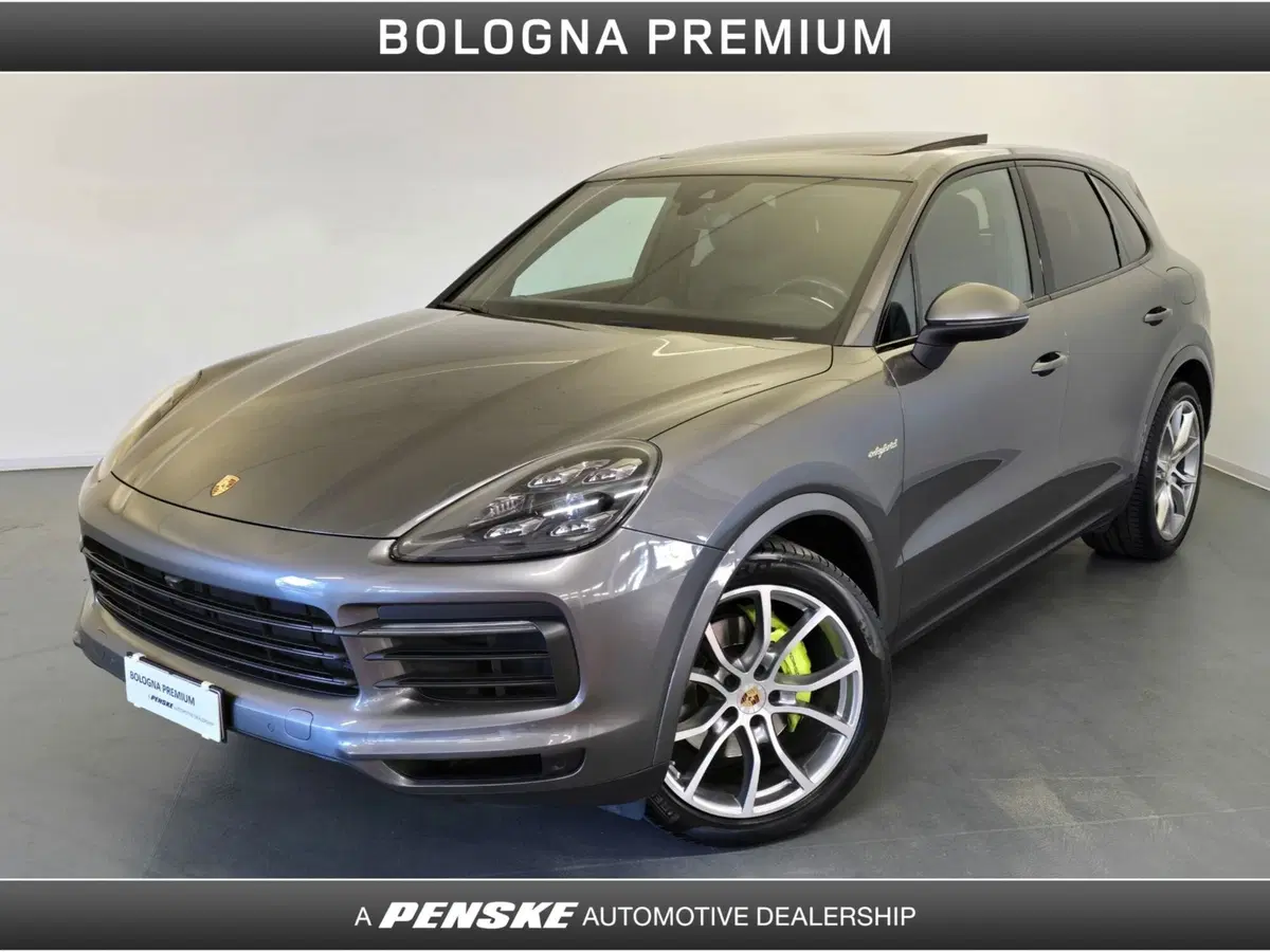 Porsche Cayenne usata a Bologna