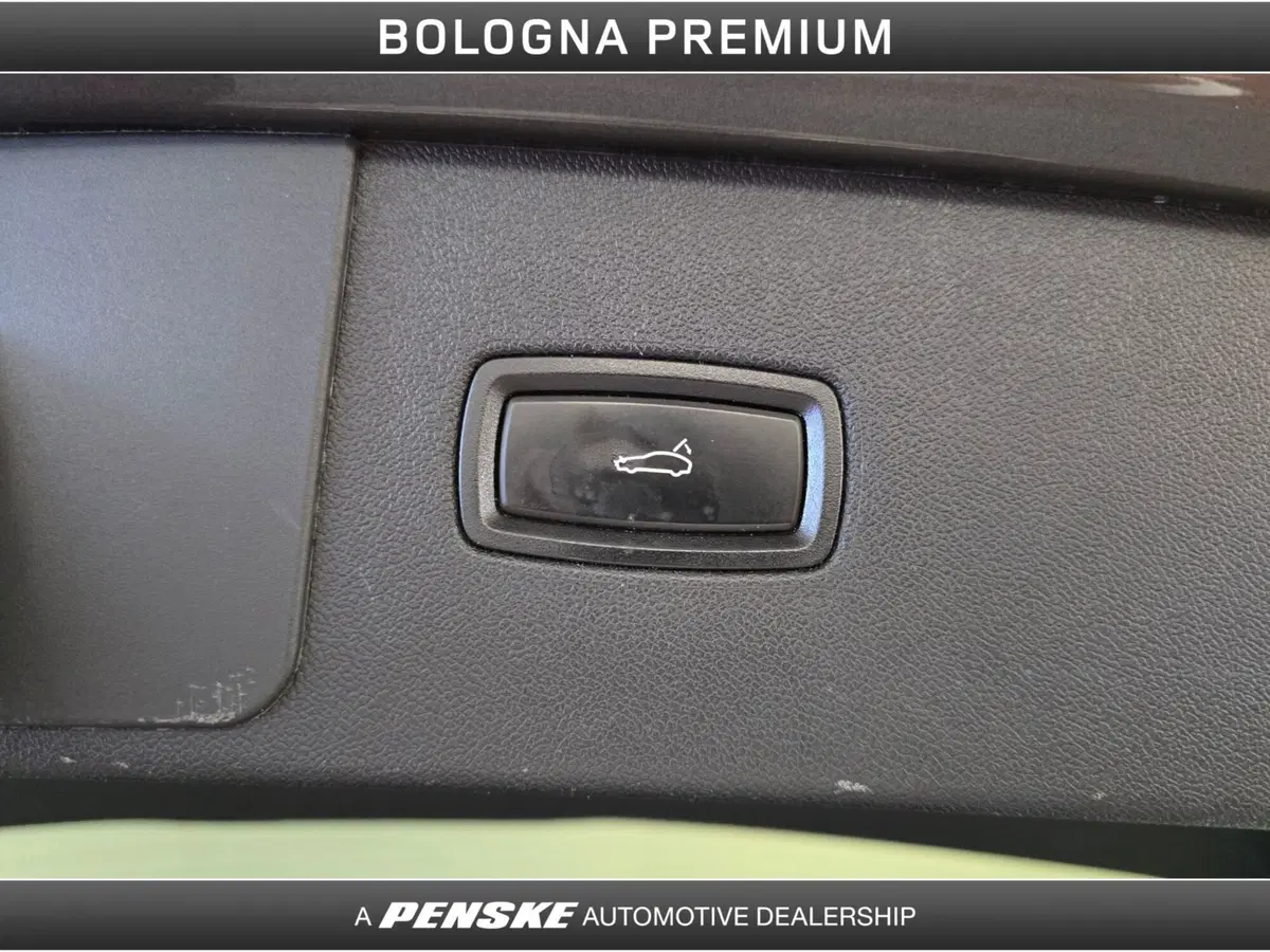 Porsche Cayenne usata a Bologna (12)
