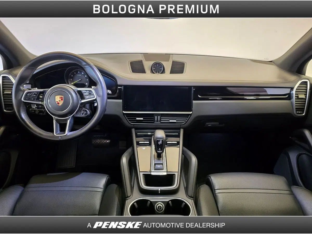 Porsche Cayenne usata a Bologna (4)