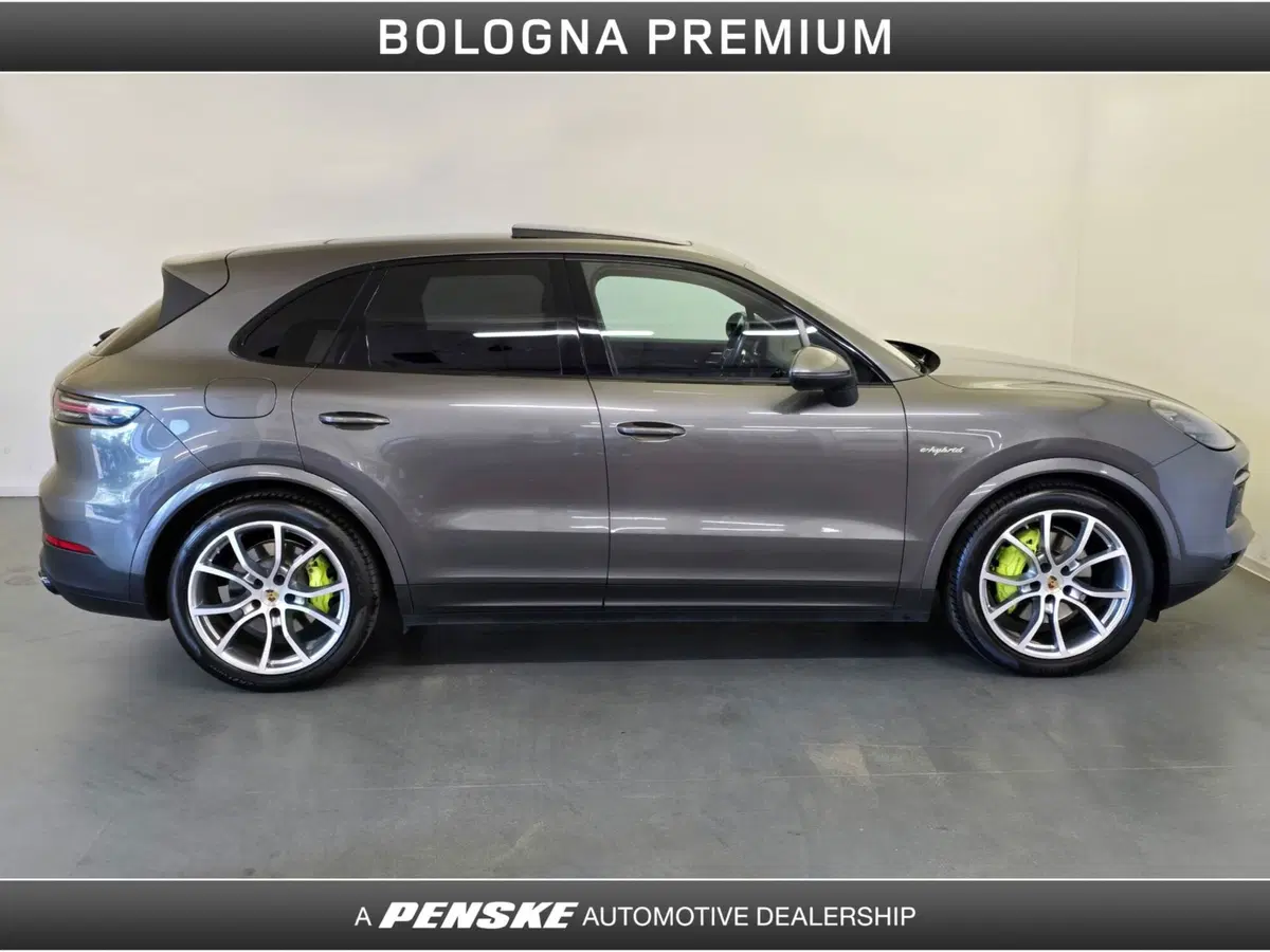 Porsche Cayenne usata a Bologna (6)