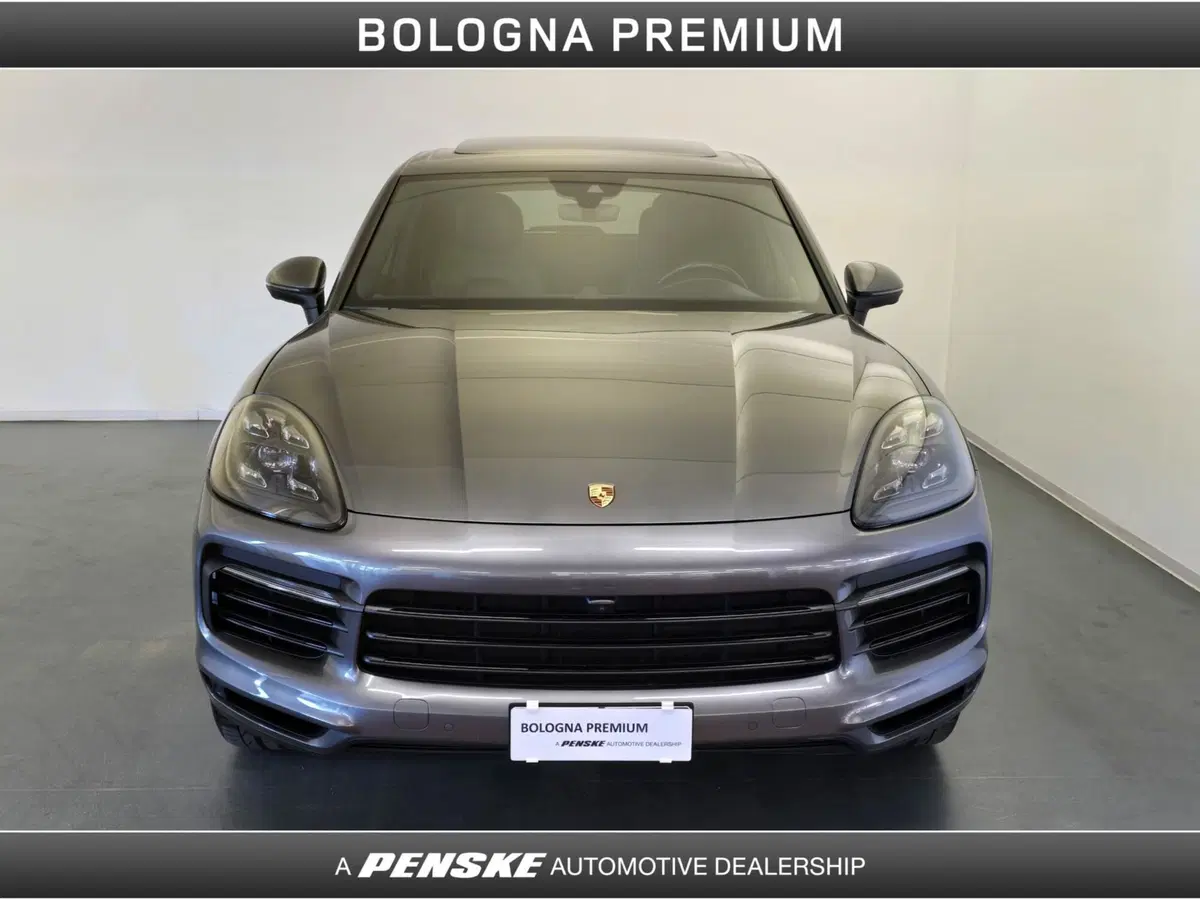 Porsche Cayenne usata a Bologna (8)