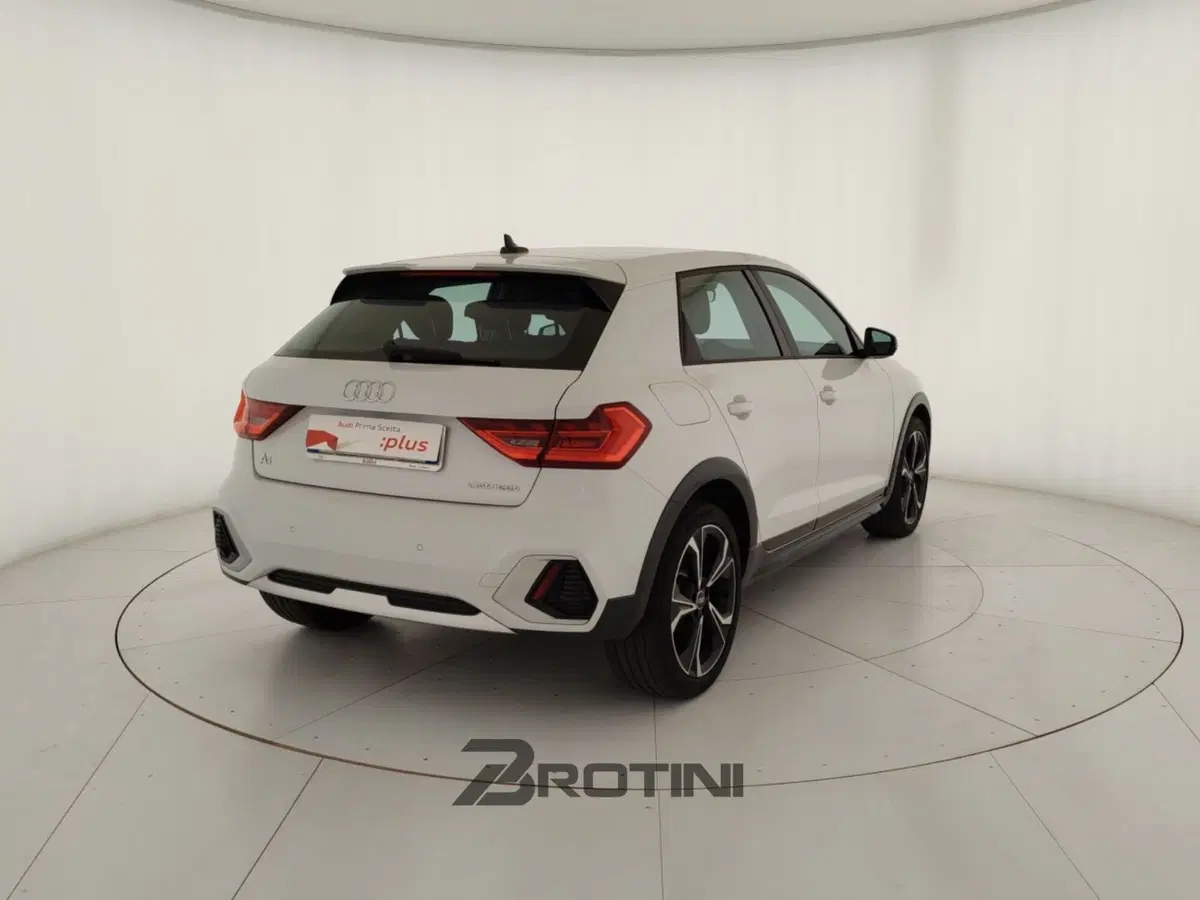 Audi A1 Sportback usata a Massa-Carrara (3)