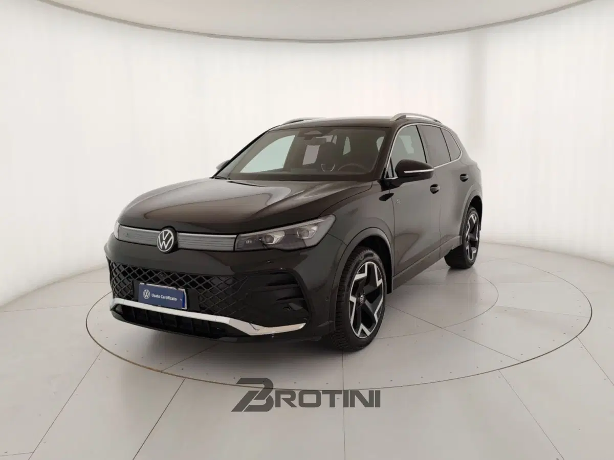 Volkswagen Tiguan usata a Massa-Carrara