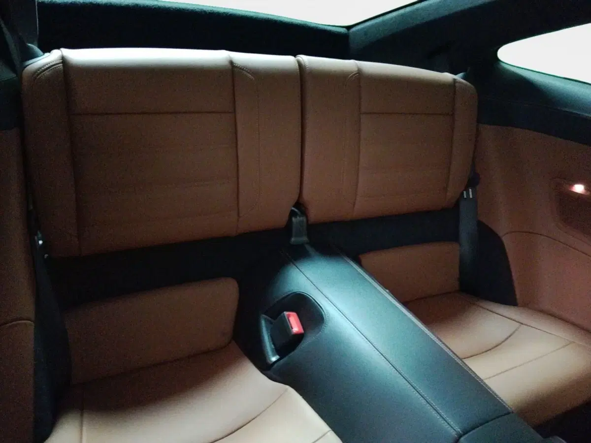 Porsche 911 Coupé usata a Bari (18)