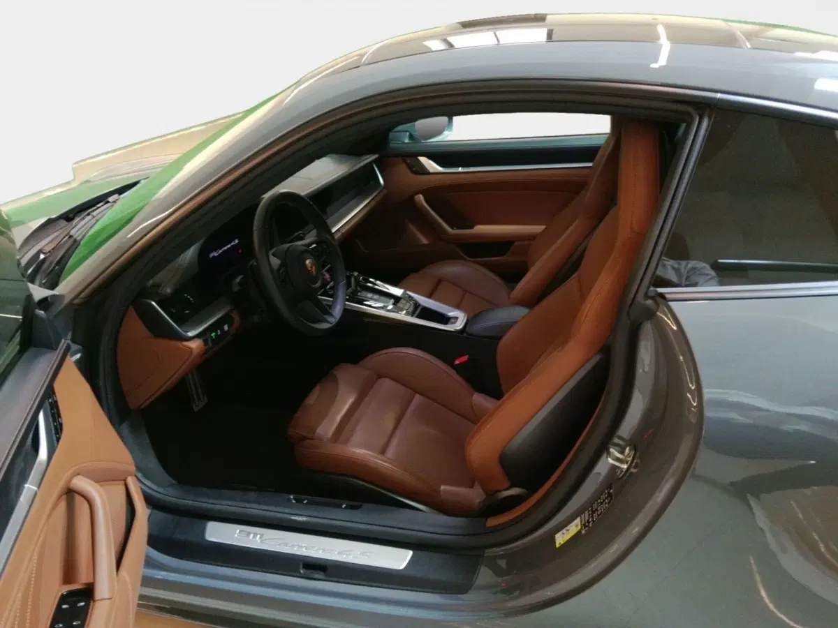 Porsche 911 Coupé usata a Bari (2)