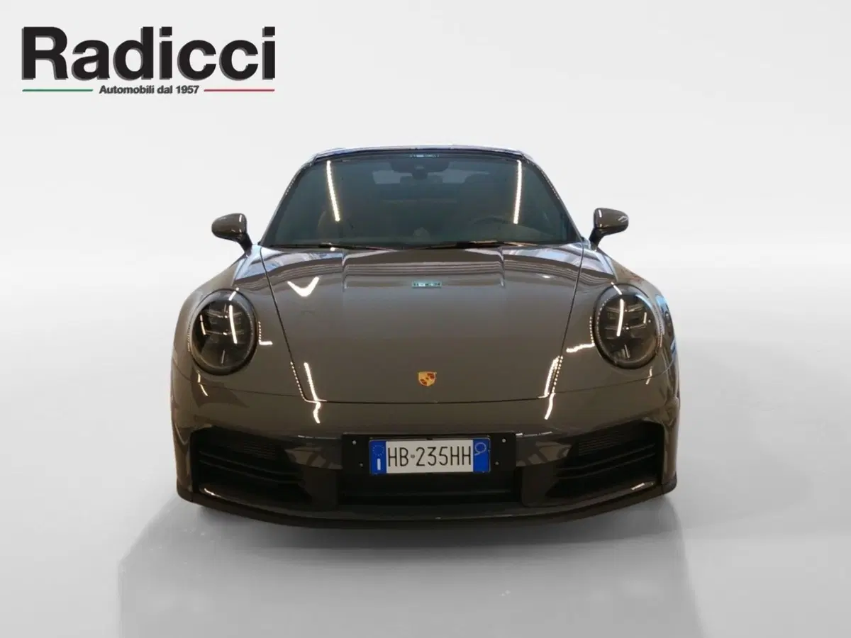 Porsche 911 Coupé usata a Bari (4)