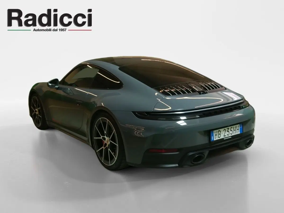 Porsche 911 Coupé usata a Bari (5)