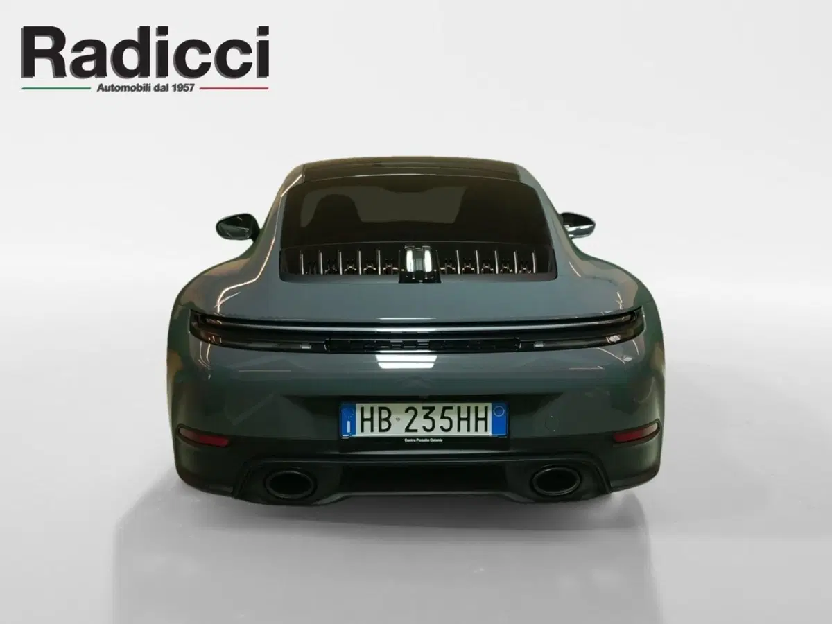 Porsche 911 Coupé usata a Bari (6)