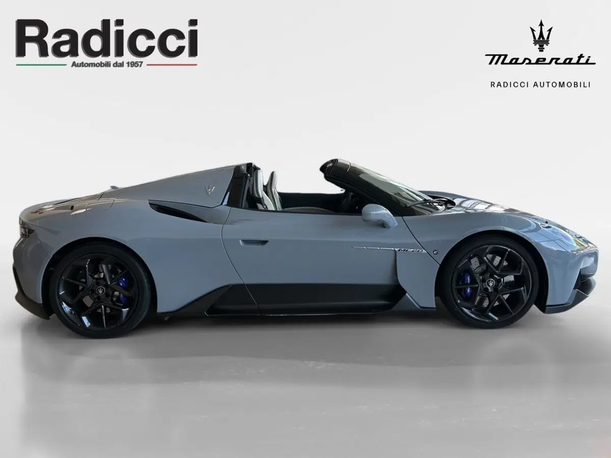 Maserati MC20 Spider usata a Ancona (6)
