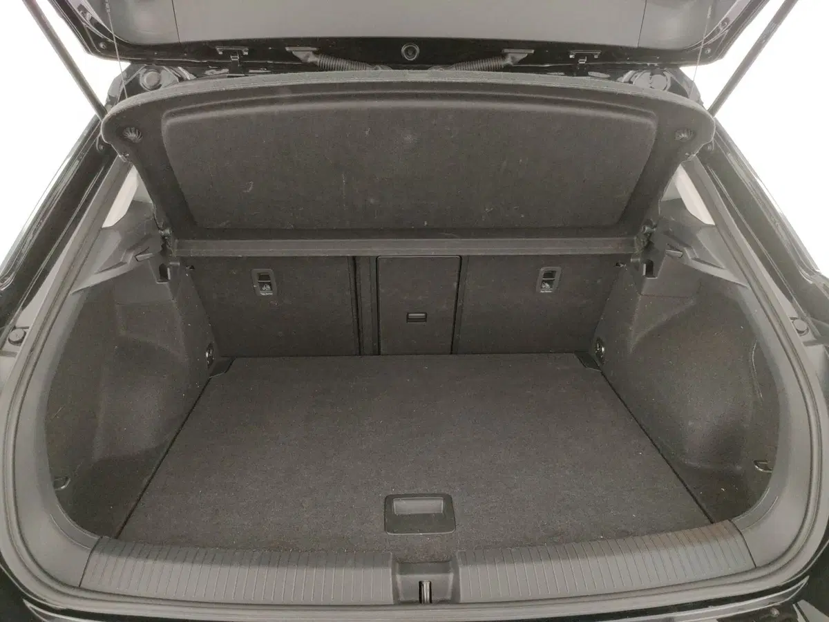 Volkswagen T-Roc usata a Napoli (17)