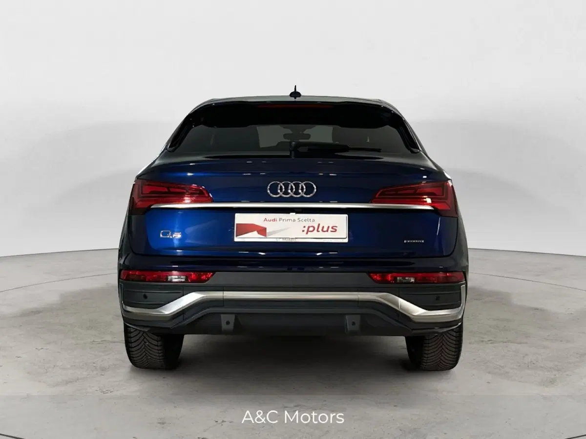 Audi Q5 Sportback usata a Napoli (6)
