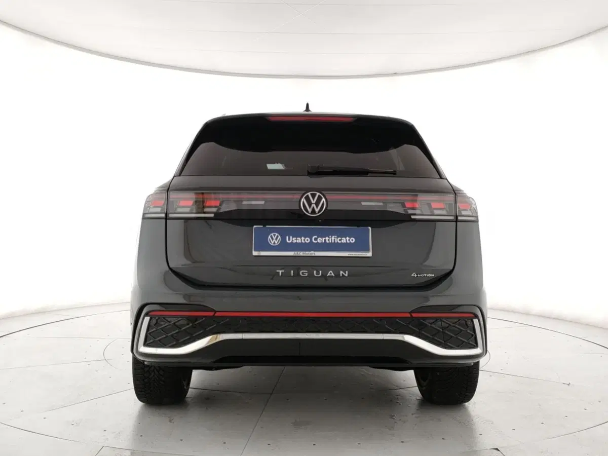 Volkswagen Tiguan usata a Napoli (4)