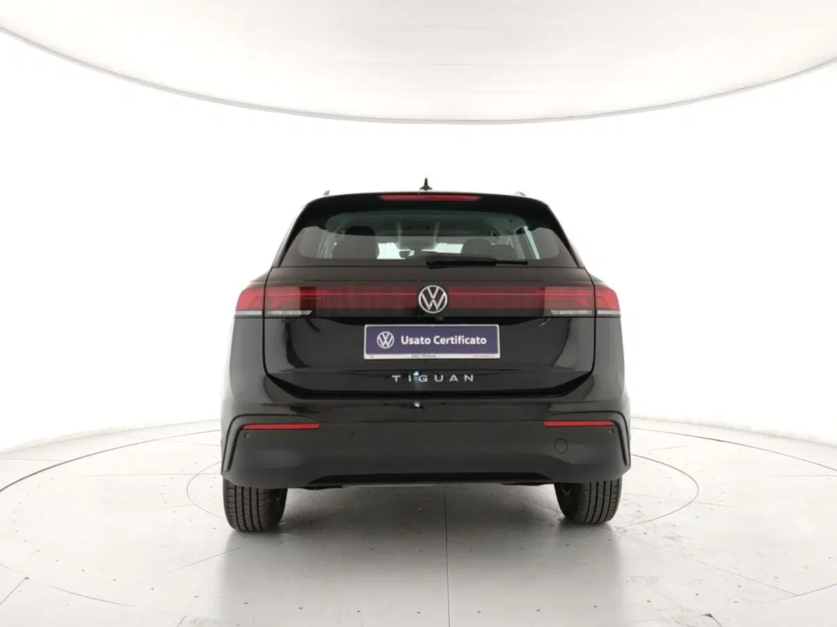 Volkswagen Tiguan usata a Napoli (4)