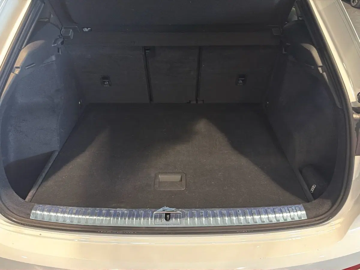 Audi Q3 Sportback usata a Napoli (13)