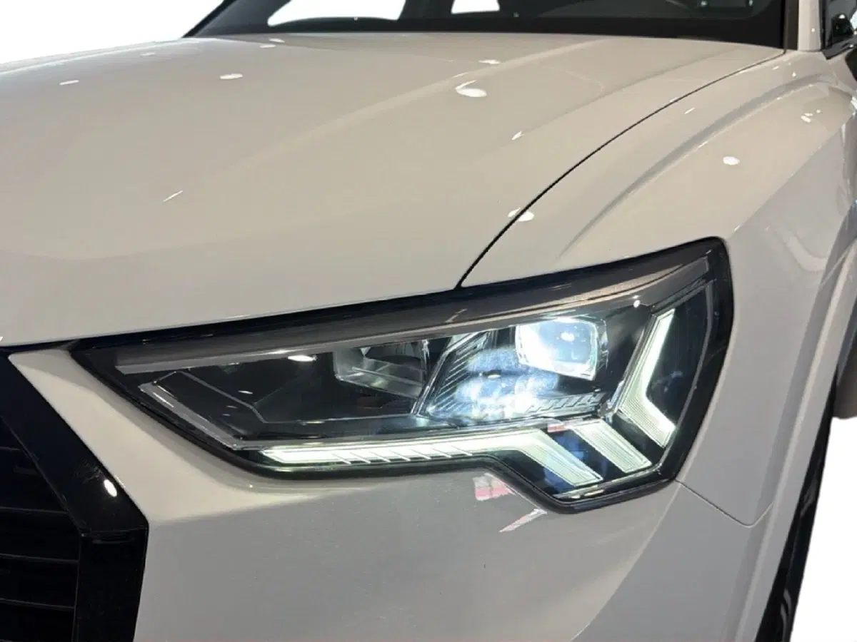 Audi Q3 Sportback usata a Napoli (19)