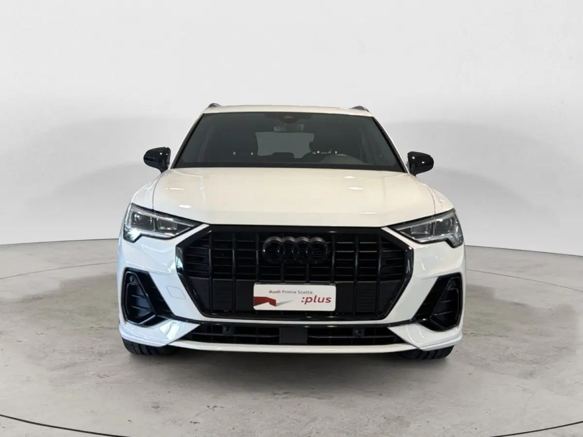 Audi Q3 Sportback usata a Napoli (2)