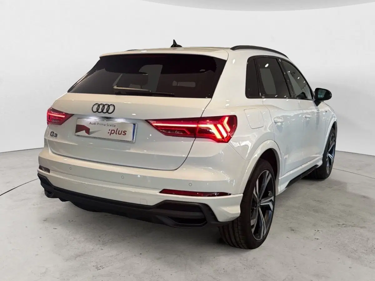 Audi Q3 Sportback usata a Napoli (3)