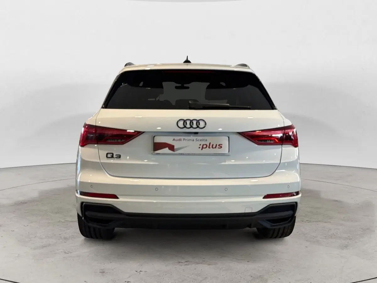 Audi Q3 Sportback usata a Napoli (5)