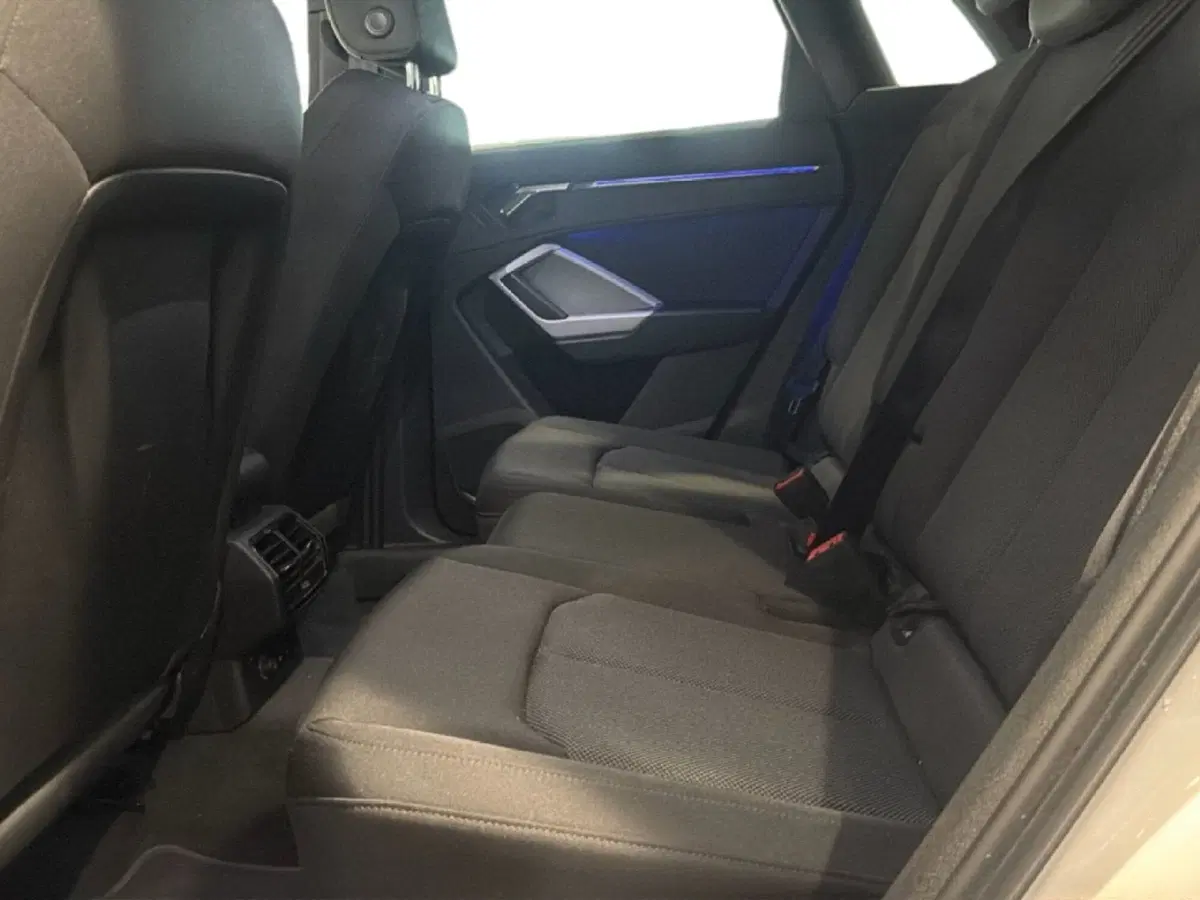 Audi Q3 Sportback usata a Napoli (7)