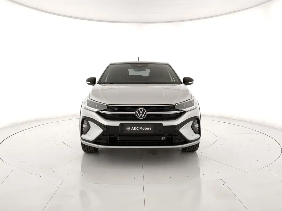 Volkswagen Taigo usata a Napoli (5)