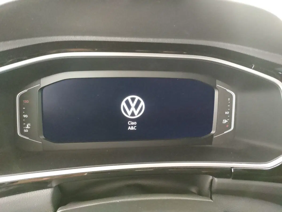 Volkswagen T-Roc usata a Napoli (12)