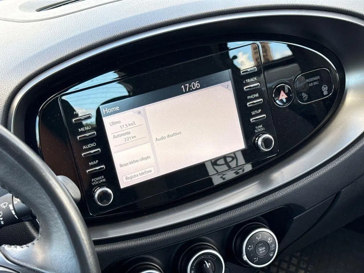 Toyota Aygo X usata a Palermo (10)