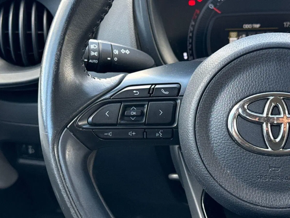 Toyota Aygo X usata a Palermo (19)