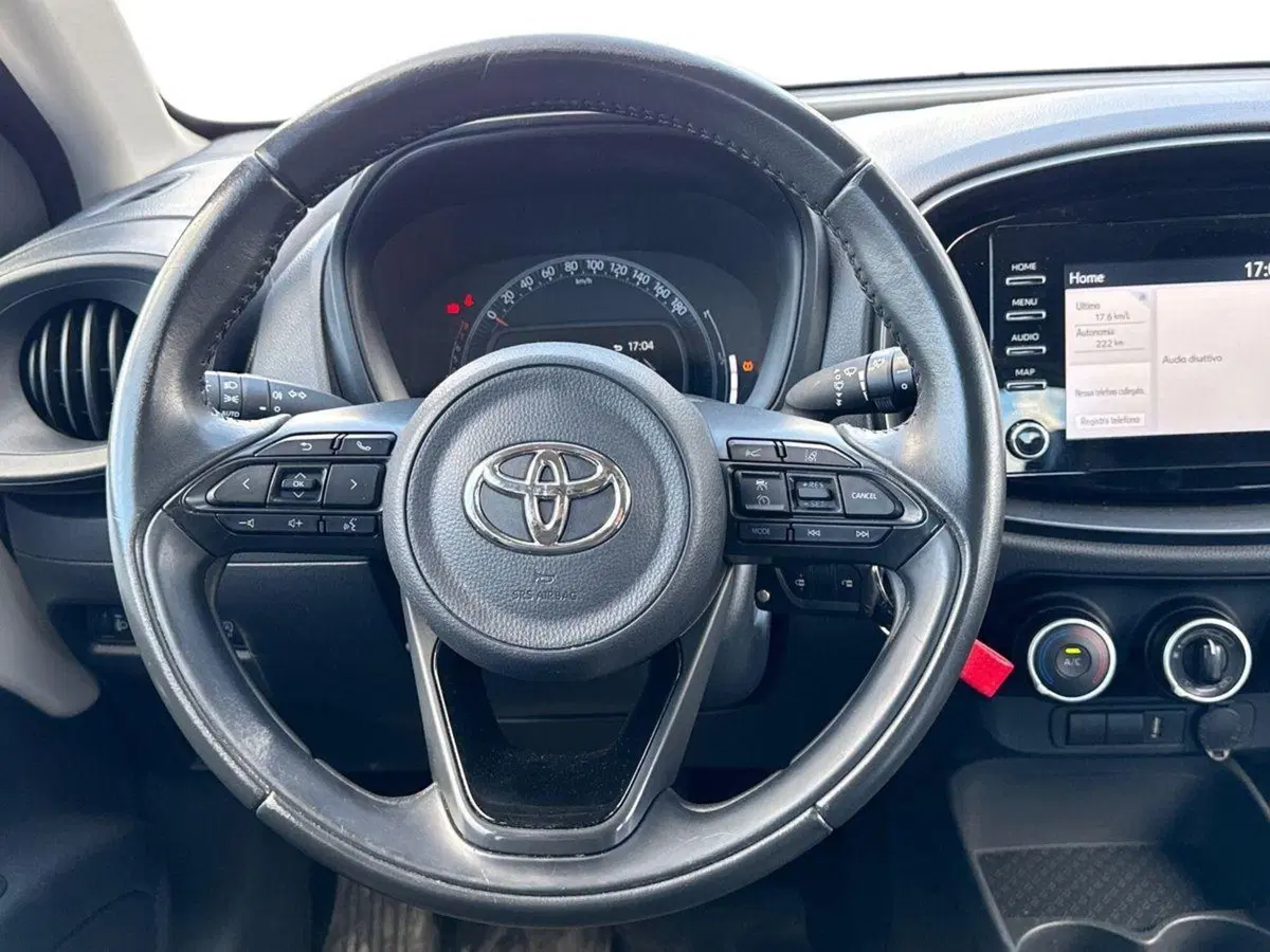 Toyota Aygo X usata a Palermo (8)