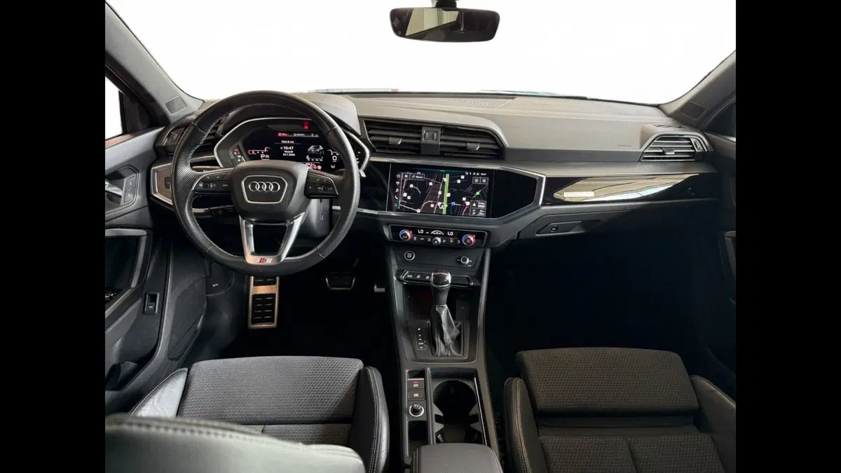 Audi Q3 Sportback usata a Palermo (12)