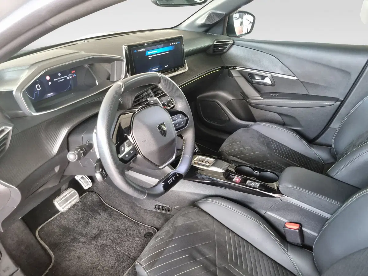 Peugeot 208 usata a Varese (11)