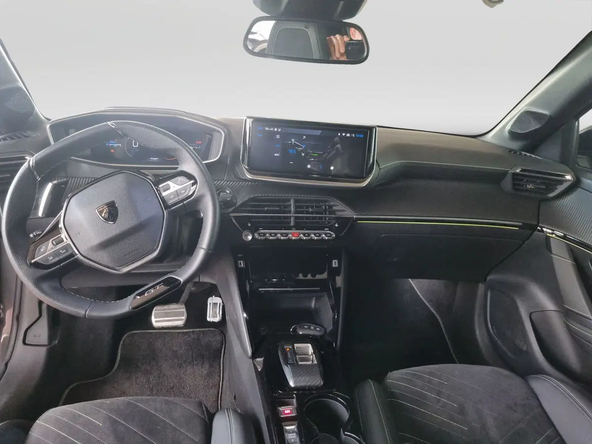 Peugeot 208 usata a Varese (13)