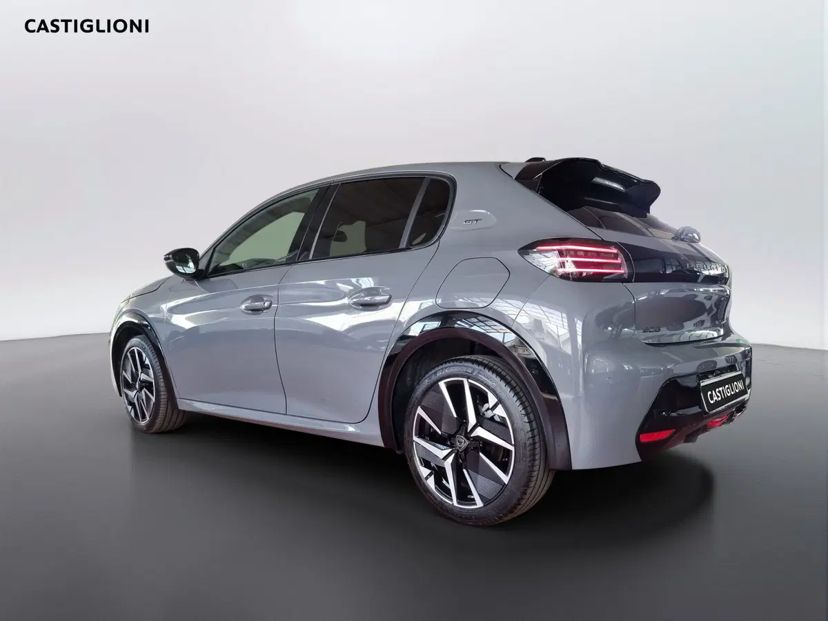 Peugeot 208 usata a Varese (3)
