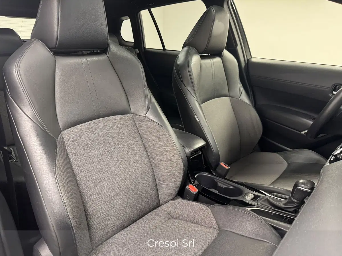 Toyota Corolla Touring Sports usata a Varese (14)