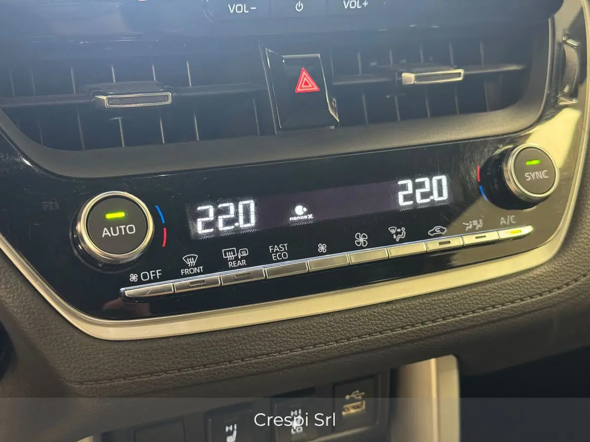 Toyota Corolla Touring Sports usata a Varese (18)