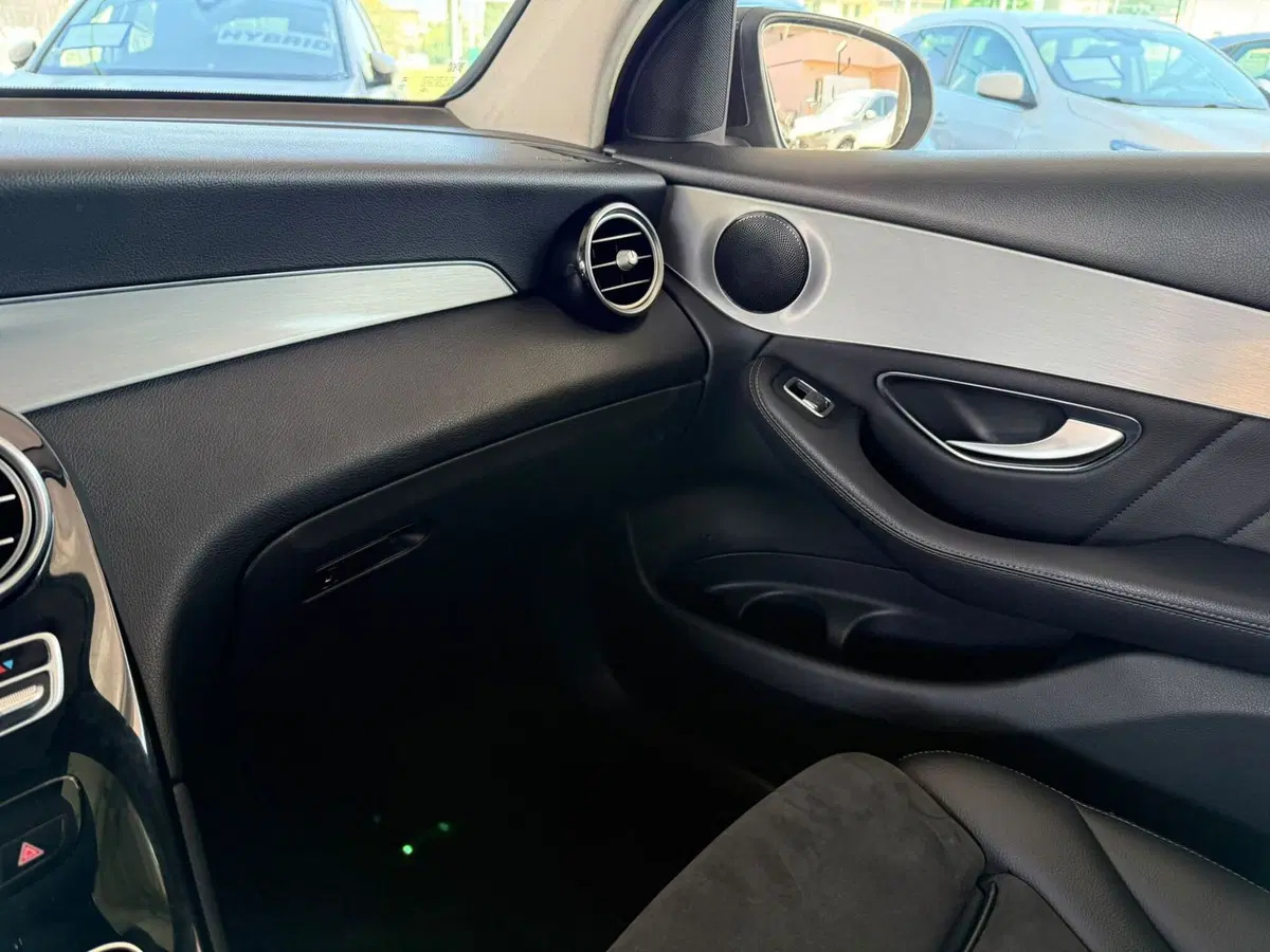 Mercedes-Benz GLC SUV usata a Brescia (15)