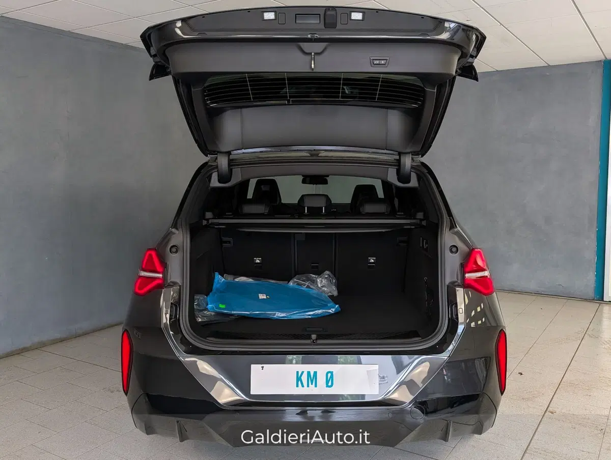 BMW X3 nuova a Salerno (12)