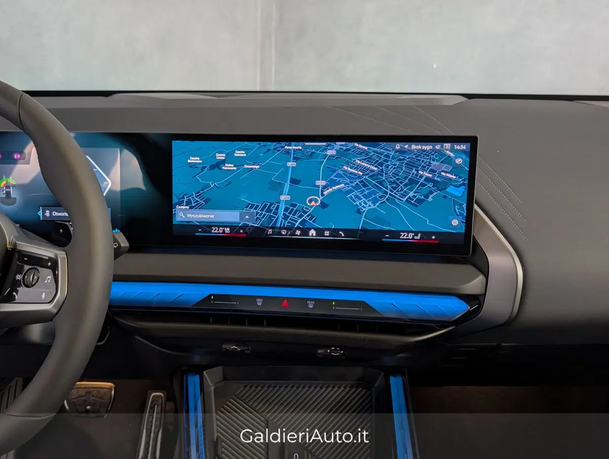 BMW X3 nuova a Salerno (20)